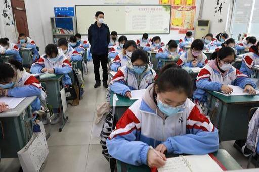 开学复课吃瓜视频大全,校园生活趣味视频大盘点