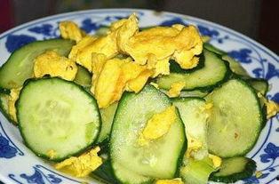 瓜叶怎么炒着吃才好吃视频,家常美味新尝试