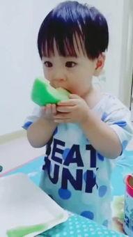 哥哥吃哈密瓜视频,甜蜜滋味尽收眼底